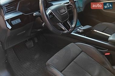 Внедорожник / Кроссовер Audi e-tron 2019 в Хмельницком