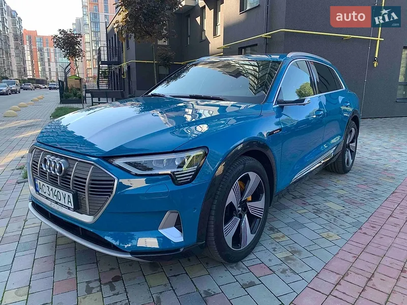 Audi e-tron