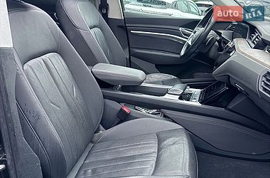 Позашляховик / Кросовер Audi e-tron 2019 в Луцьку