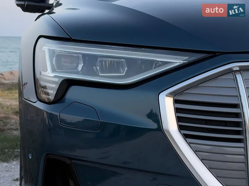 Audi e-tron 2018