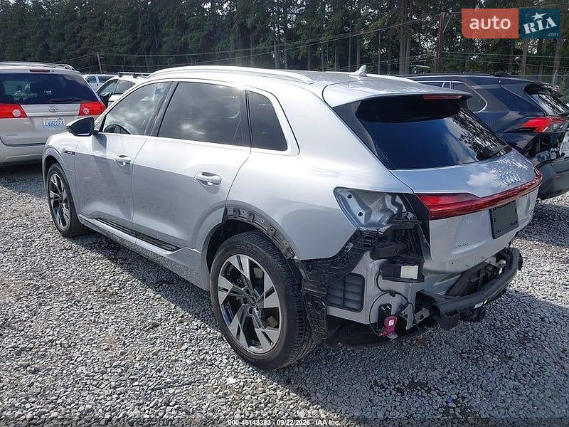 Внедорожник / Кроссовер Audi e-tron 2022 в Львове фото 2 Внедорожник / Кроссовер Audi e-tron 2022 в Львове