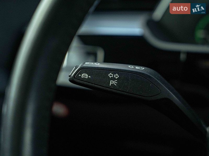 Позашляховик / Кросовер Audi e-tron 2020 в Чернівцях