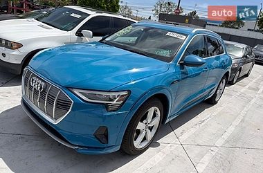 Позашляховик / Кросовер Audi e-tron 2019 в Києві