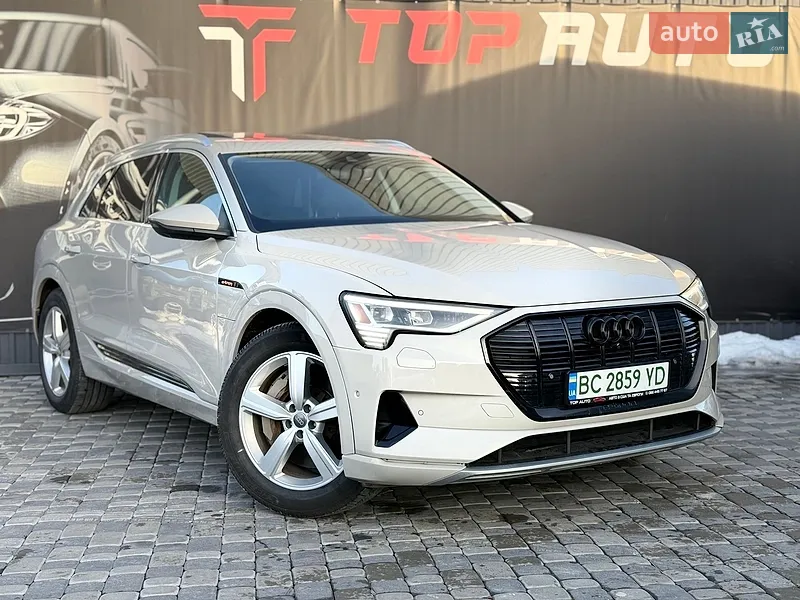 Audi e-tron 2019