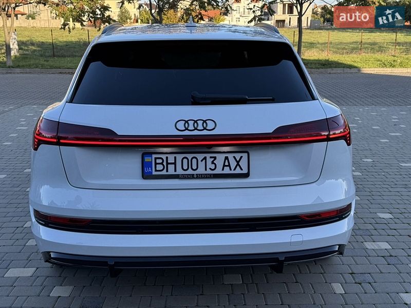 Позашляховик / Кросовер Audi e-tron 2021 в Тернополі фото 13 Позашляховик / Кросовер Audi e-tron 2021 в Тернополі