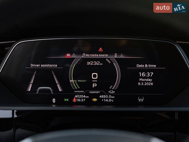 Позашляховик / Кросовер Audi e-tron 2022 в Луцьку