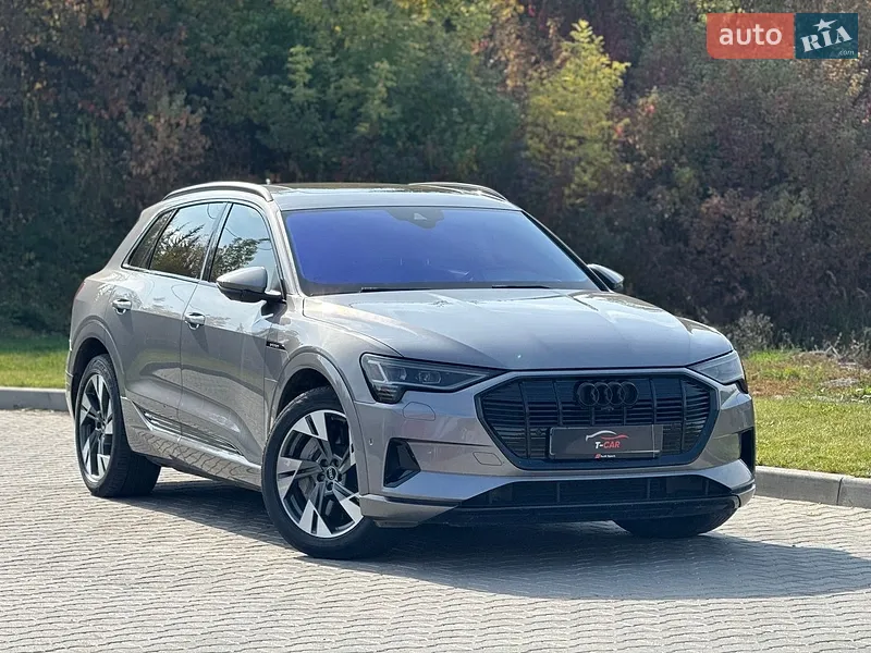 Audi e-tron