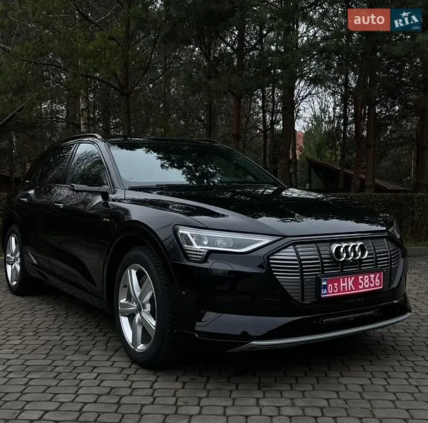 Audi e-tron 2019