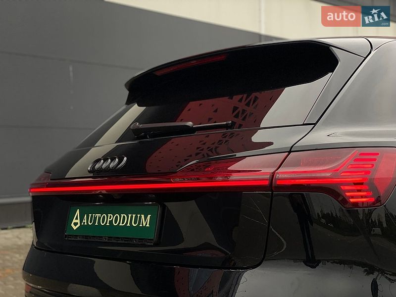 Внедорожник / Кроссовер Audi e-tron 2022 в Киеве