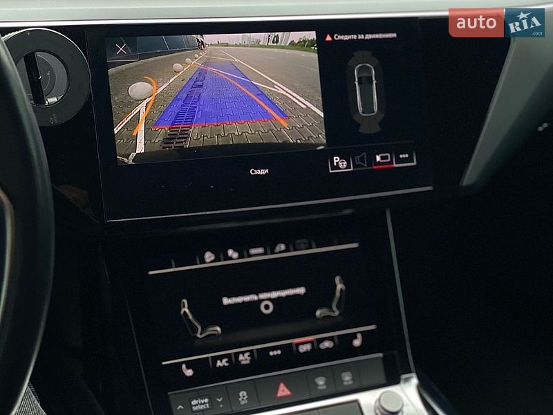 Внедорожник / Кроссовер Audi e-tron 2022 в Киеве