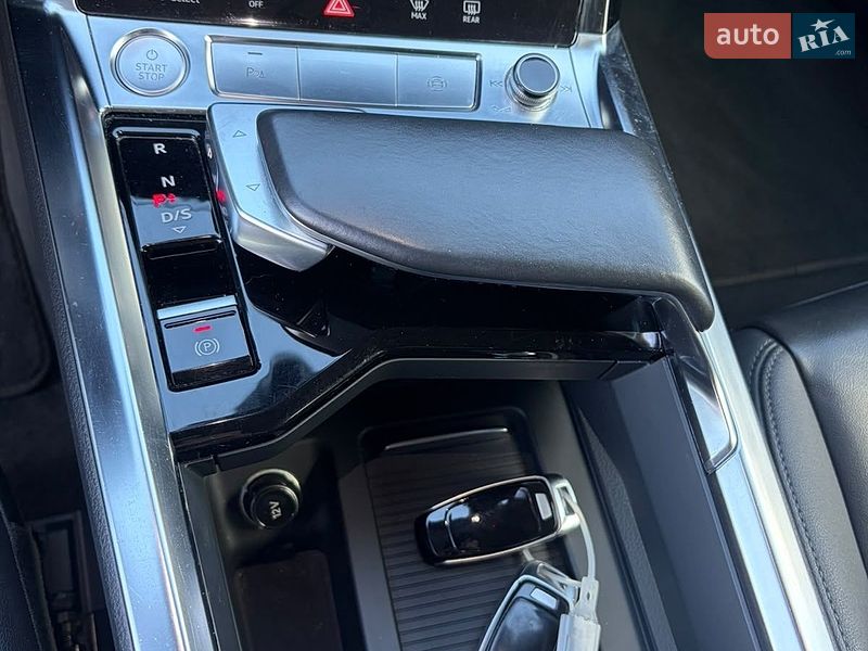 Внедорожник / Кроссовер Audi e-tron 2020 в Ровно