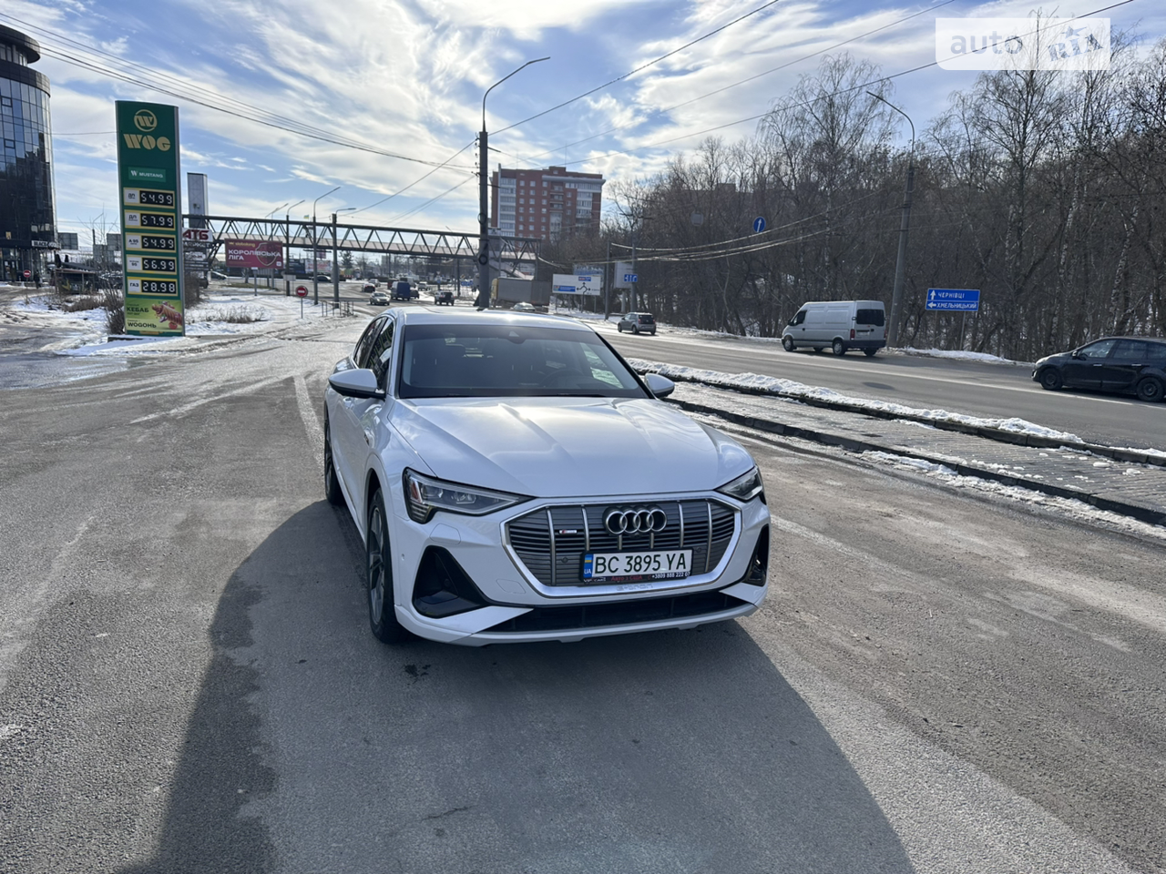2020 Audi e-tron - мініатюра 26