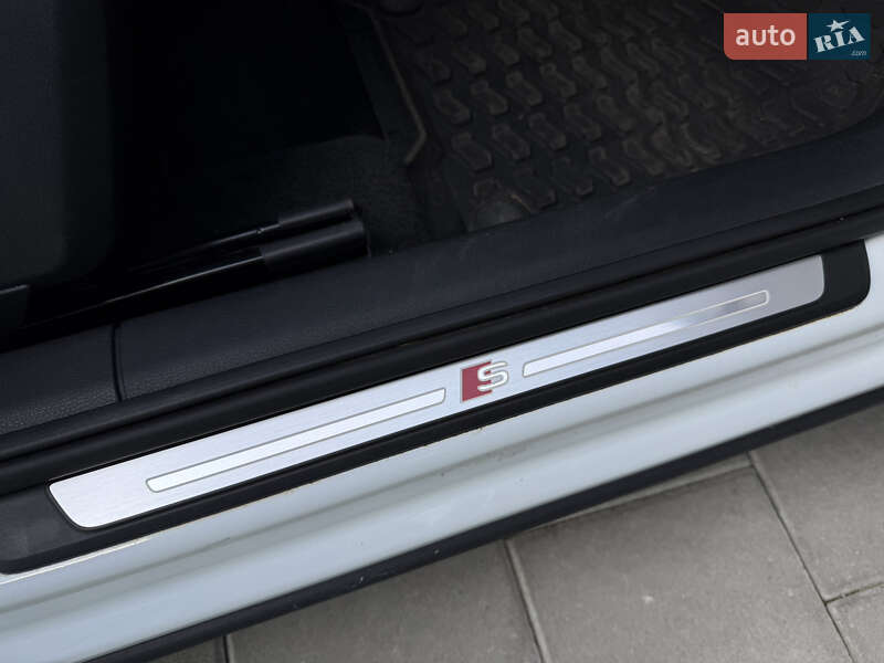 Внедорожник / Кроссовер Audi Q2 2023 в Львове