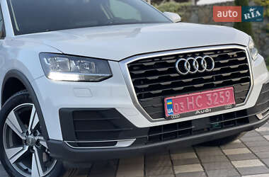 Внедорожник / Кроссовер Audi Q2 2017 в 