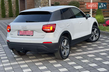 Внедорожник / Кроссовер Audi Q2 2017 в 