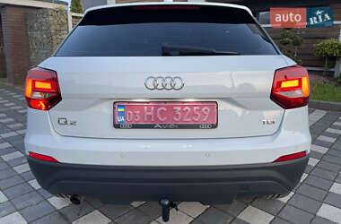 Внедорожник / Кроссовер Audi Q2 2017 в 