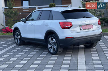 Внедорожник / Кроссовер Audi Q2 2017 в 