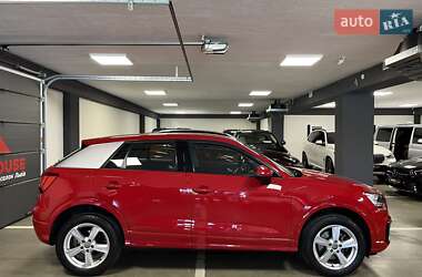 Внедорожник / Кроссовер Audi Q2 2018 в 