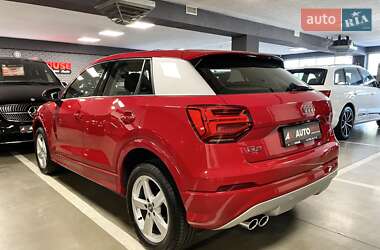 Внедорожник / Кроссовер Audi Q2 2018 в 
