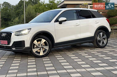 Внедорожник / Кроссовер Audi Q2 2017 в 