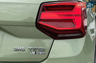 Внедорожник / Кроссовер Audi Q2 2020 в 
