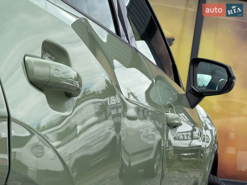 Внедорожник / Кроссовер Audi Q2 2020 в Стрые
