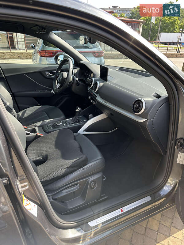 Внедорожник / Кроссовер Audi Q2 2021 в Киеве