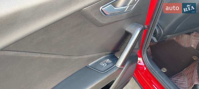 Позашляховик / Кросовер Audi Q2 2019 в Києві фото 12 Позашляховик / Кросовер Audi Q2 2019 в Києві