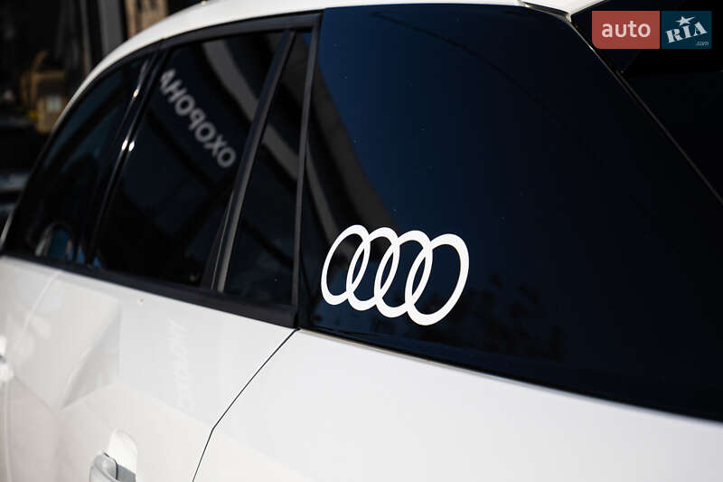 Позашляховик / Кросовер Audi Q2 2019 в Києві