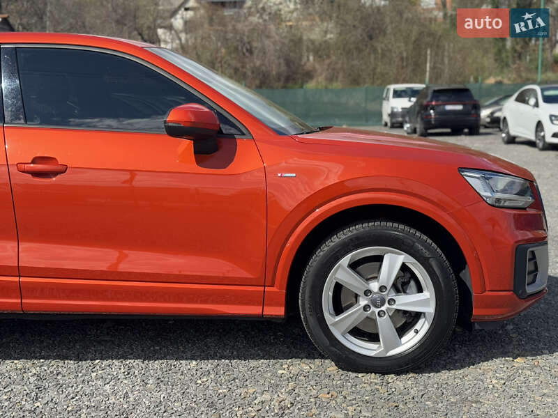 Позашляховик / Кросовер Audi Q2 2016 в Мукачевому