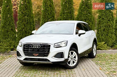 Внедорожник / Кроссовер Audi Q2 2023 в 