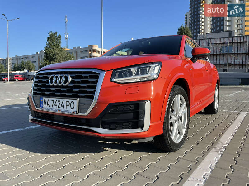 Позашляховик / Кросовер Audi Q2 2016 в Києві фото 2 Позашляховик / Кросовер Audi Q2 2016 в Києві
