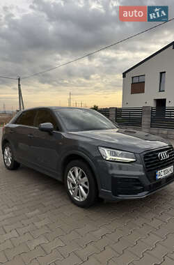 Позашляховик / Кросовер Audi Q2 2019 в Рівному