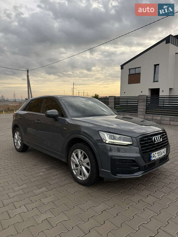 Позашляховик / Кросовер Audi Q2 2019 в Рівному