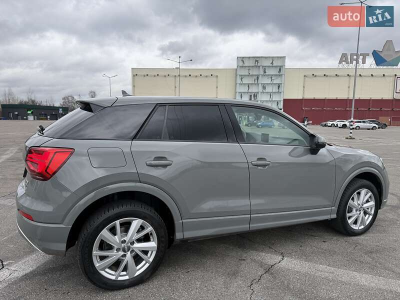 Позашляховик / Кросовер Audi Q2 2018 в Києві