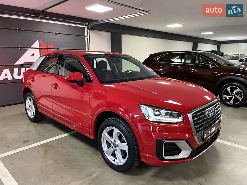 Позашляховик / Кросовер Audi Q2 2018 в Львові
