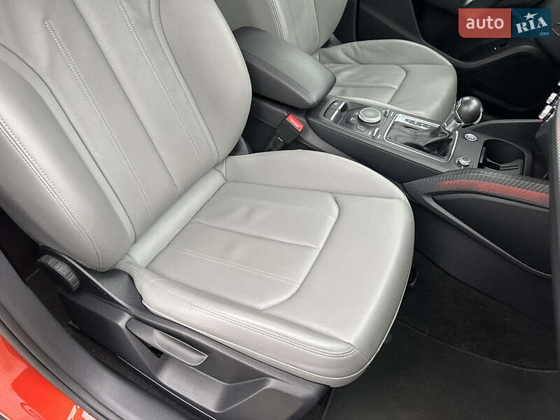 Внедорожник / Кроссовер Audi Q2 2017 в Киеве