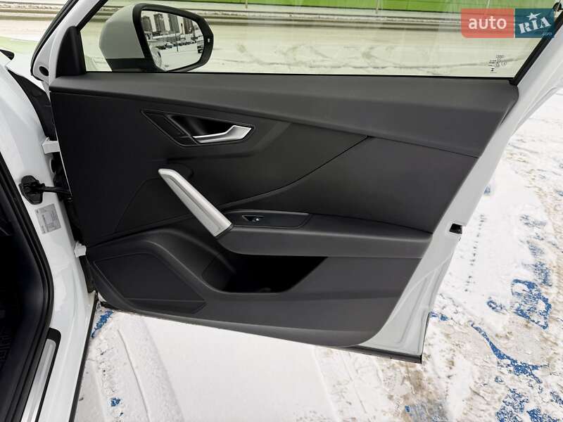 Внедорожник / Кроссовер Audi Q2 2023 в Киеве