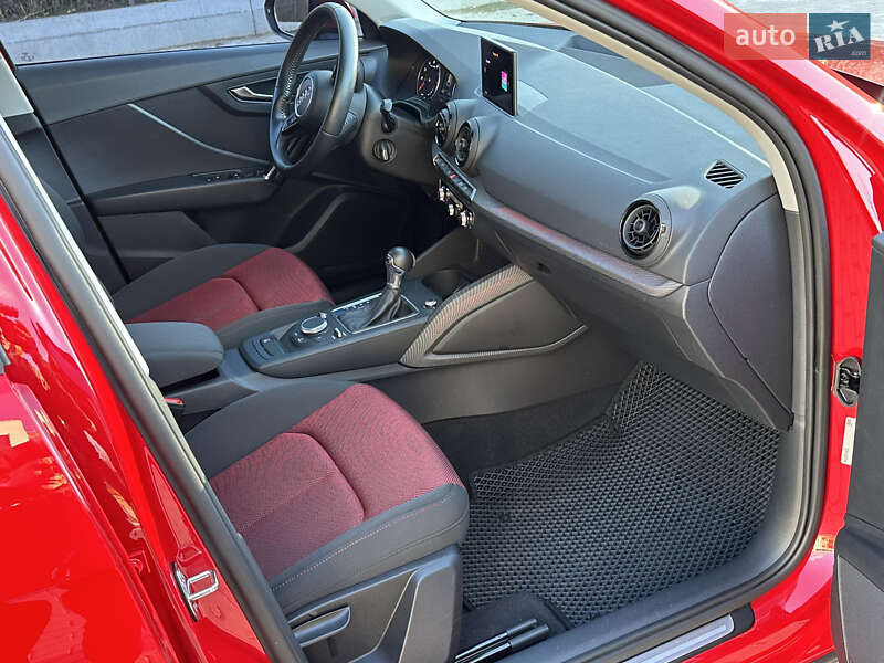 Внедорожник / Кроссовер Audi Q2 2017 в Виннице