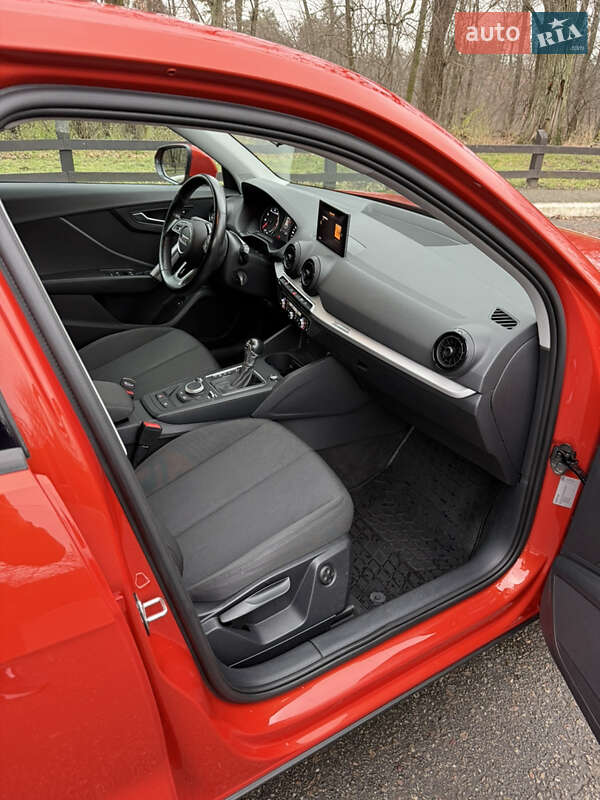 Внедорожник / Кроссовер Audi Q2 2017 в Киеве