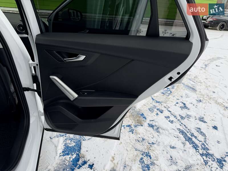 Позашляховик / Кросовер Audi Q2 2023 в Києві фото 37 Позашляховик / Кросовер Audi Q2 2023 в Києві