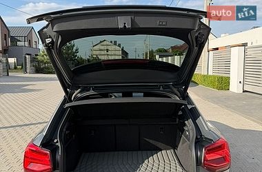 Позашляховик / Кросовер Audi Q2 2019 в Рівному