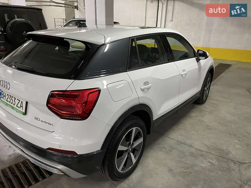 Позашляховик / Кросовер Audi Q2L e-tron 2021 в Одесі