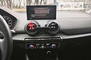 Внедорожник / Кроссовер Audi Q2L e-tron 2021 в Запорожье