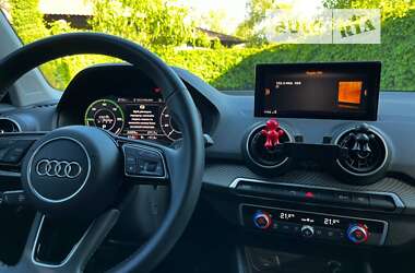 Внедорожник / Кроссовер Audi Q2L e-tron 2021 в Днепре