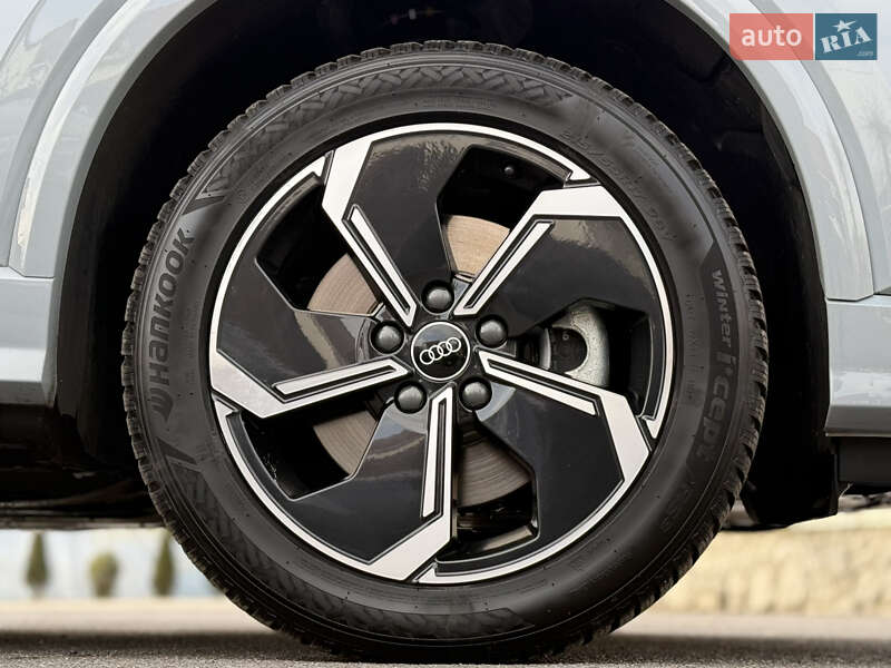 Позашляховик / Кросовер Audi Q2L e-tron 2022 в Вінниці