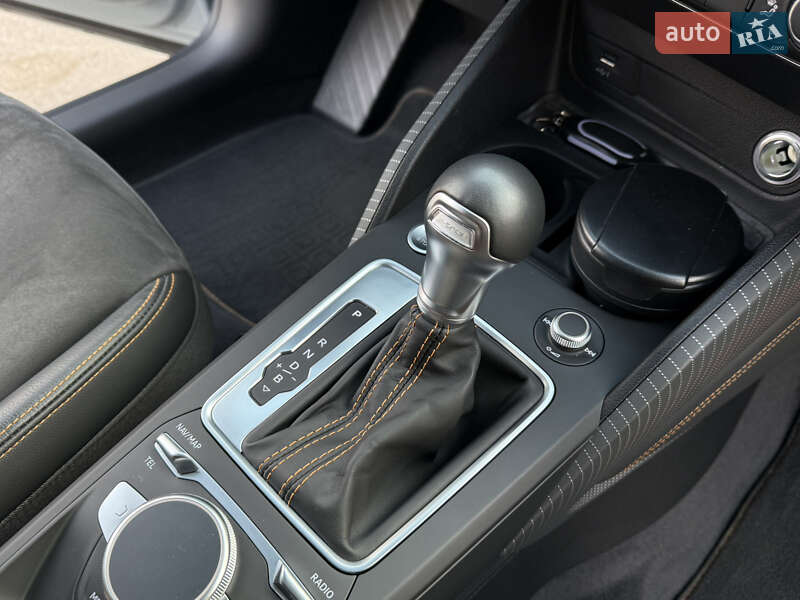 Позашляховик / Кросовер Audi Q2L e-tron 2022 в Вінниці