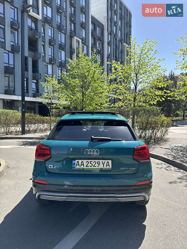 Внедорожник / Кроссовер Audi Q2L e-tron 2021 в Киеве