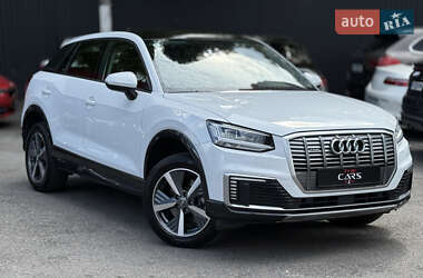 Позашляховик / Кросовер Audi Q2L e-tron 2021 в Києві