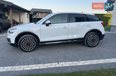 Внедорожник / Кроссовер Audi Q2L e-tron 2021 в Тернополе